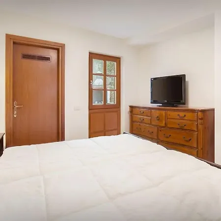 Villa Fuzzys - Un Antico Casale Ristrutturato