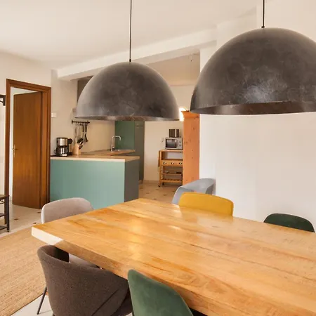 Fuzzys - Un Antico Casale Ristrutturato * 马尔切西内