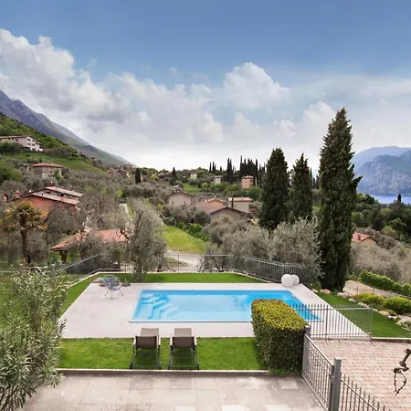 Fuzzys - Un Antico Casale Ristrutturato 别墅 *